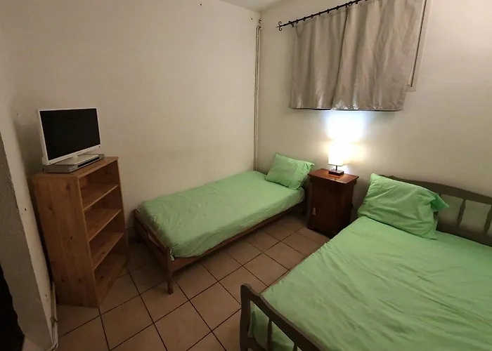 Apartmán Avec Jardin Centre Village Avec Acces Pmr *