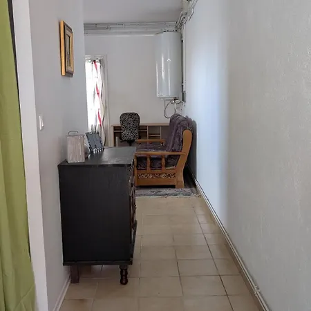 Avec Jardin Centre Village Avec Acces Pmr